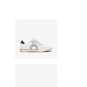 Oliver Cabell , Belmont runner , Size 7 (runs small), worn once